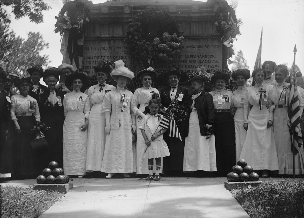 Civil War Unknowns Monument